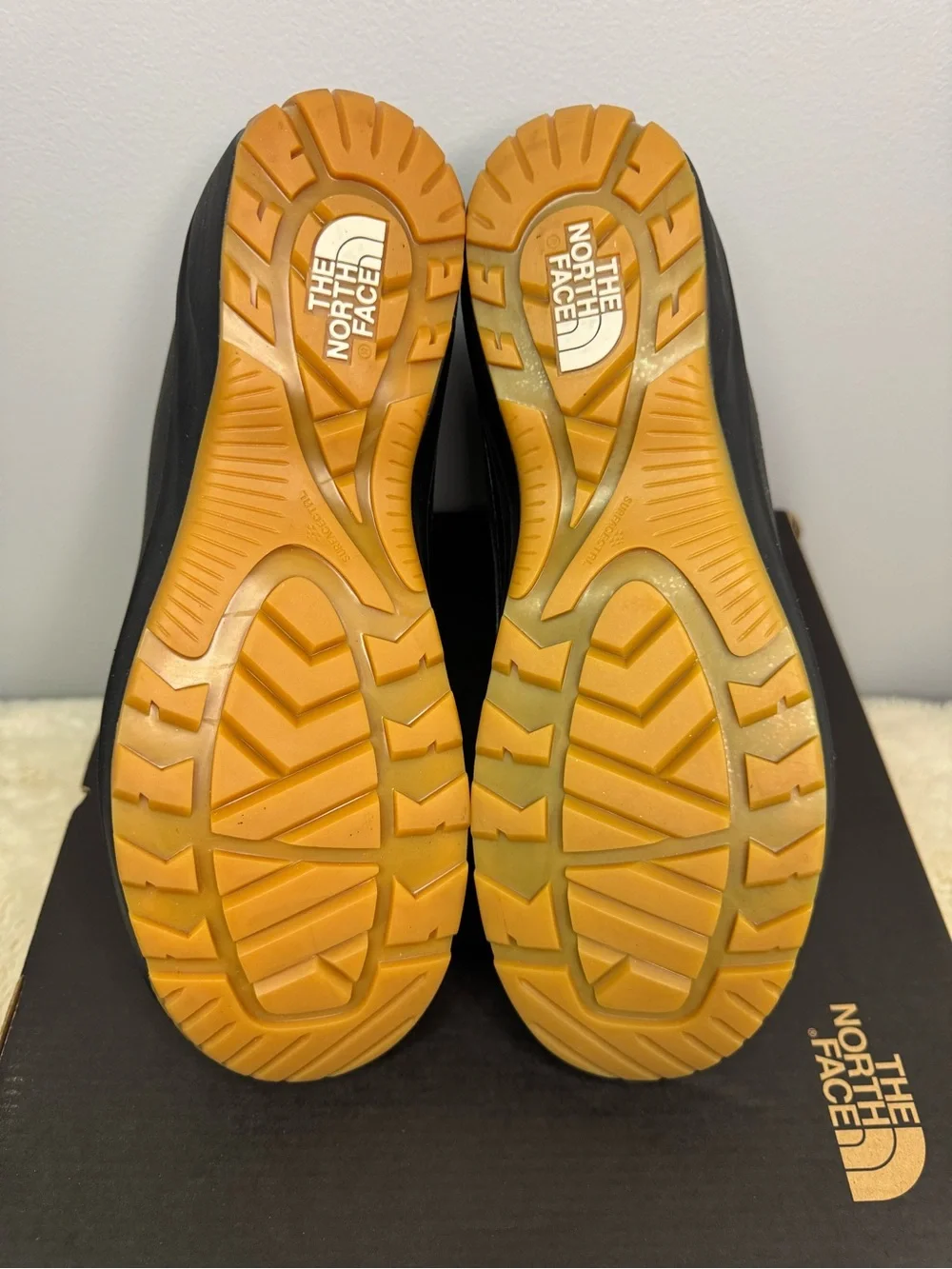 New in Box 🥾North Face Women's Shellista IV Shorty WP